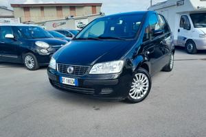 Fiat Idea 1.2 16V BlackLabel