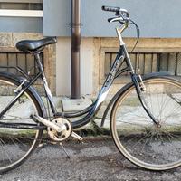 Bicicletta city bike 
