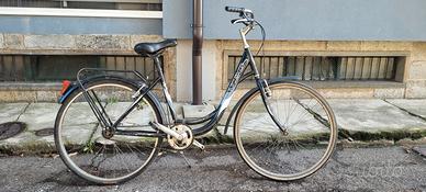 Bicicletta city bike 