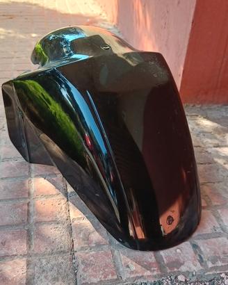 Parafango anteriore Nero Aprilia Leonardo 