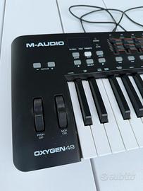 Tastiera midi usb