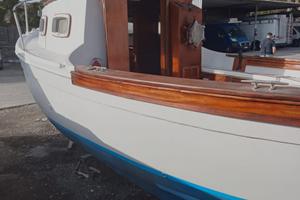 Splendida barca a motore modello gozzo Norvegese