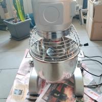 Impastatrice planetaria capienza vasca 10 l
