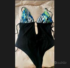 Costume Intero XL Mai Indossato nero blu bianco