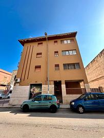 Appartamento in Via dell'Arancio/Via Archi