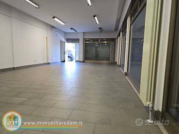 Immobile di 100 m² con 1 locale a Caldogno