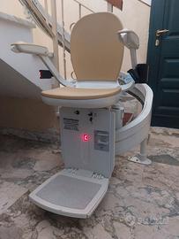 Montascale Acorn Stairlifts