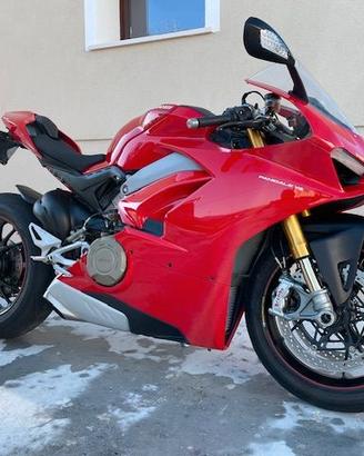 Ducati panigale v4 s