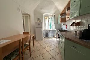 4 LOCALI A DOLCEACQUA