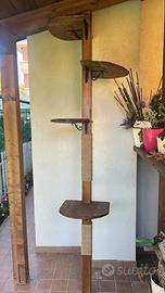 Tiragraffi colonna con basamento e supporto