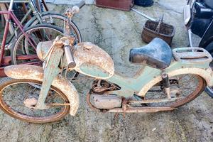 Garelli mosquito motorino motore ricambi epoca 