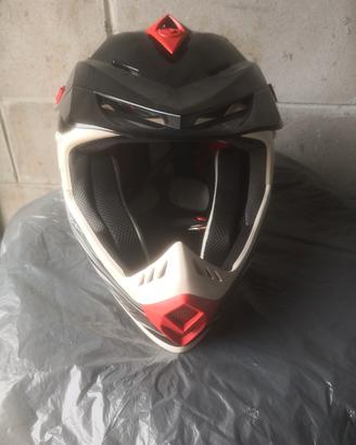 casco motocross 