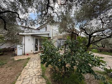 PORZIONE DI BIFAMILIARE A GUIDONIA MONTECELIO