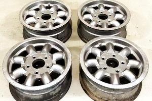 4 Cerchi Minilite Magnesium  per Vintage Porsche..