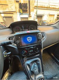 Lancia Ypsilon 1300 multiget