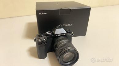 FUJIFILM XS20 nuova mai usata