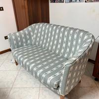 Divano 2 posti