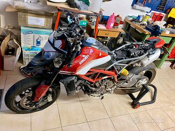 Ducati Hypermotard 950 incidentata
