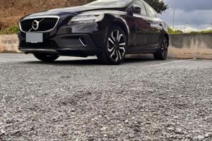 Volvo V40 cross country