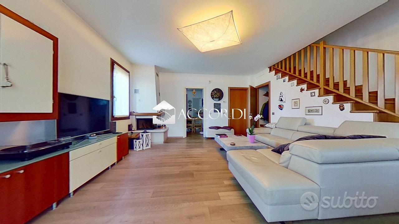 House in Montebelluna, Centro, Posmon - Vista 3