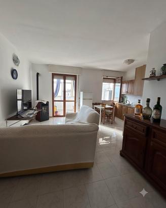 Trilocale con veranda e cortile