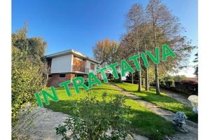 VILLA SINGOLA A DAIRAGO