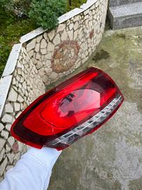 Fanale posteriore Sx Mercedes-Benz Classe B