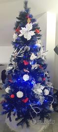 Albero di natale blu effetto ghiaccio