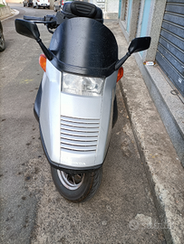 Vento Honda cn 250 del 2000