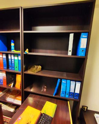 Libreria con 4 ripiani a vista