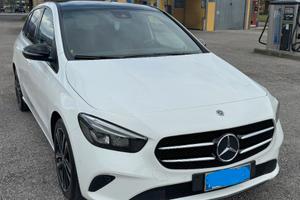 MERCEDES CALSSE B 180D SPORT PLUS NIGHT EDITION