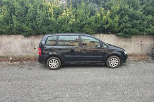 TOURAN 1.9 7 POSTI MARCIANTE CON TURBINA O POMPA D