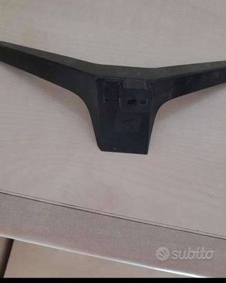 piedini TV lg 43 pollici 
