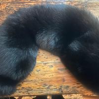 Coprispalle in pelliccia di volpe nera