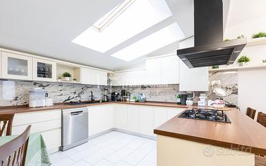 AMPIO TRILOCALE SENZA SPESE