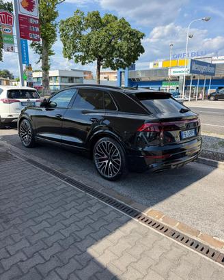 AUDI Q8 50 TDI QUATTRO 2x S-Line Sedili ventilati