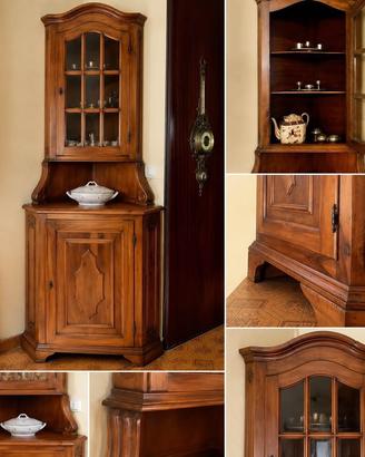 Angoliera d'Epoca in Legno Massello con Vetrinetta