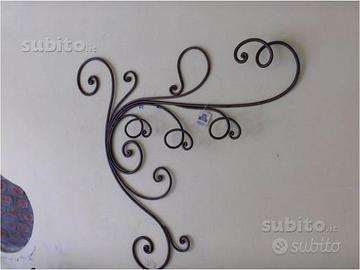 Appendiabiti in ferro battuto