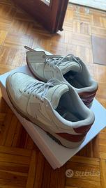 Sneaker Off-White Out Of Office