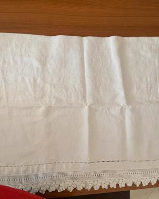 Asciugamano tela vintage con pizzo