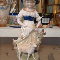 statuina statua donna di porcellana bianca tedesca