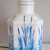 Lampada in ceramica dipinta firmata Tristano