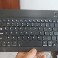 Tastiera tablet bluetooth