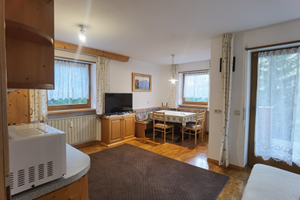 Casa vancanza alta badia a badia con giardino