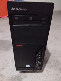 computer fisso lenovo
