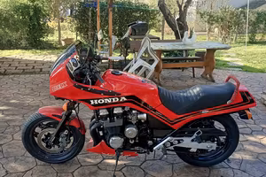 Honda cbx 750 