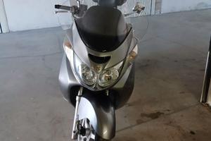 SUZUKI Burgaman