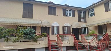 villa a schiera in beinette 