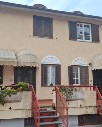 villa a schiera in beinette 