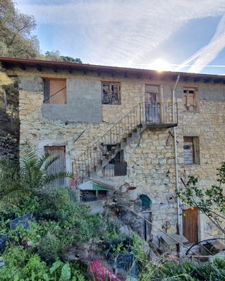 Vendo porzione di rustico